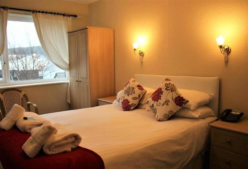 家庭间, Winchmore