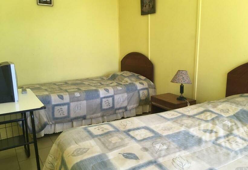 스탠다드 룸 공동 욕실, My Father S House Bed