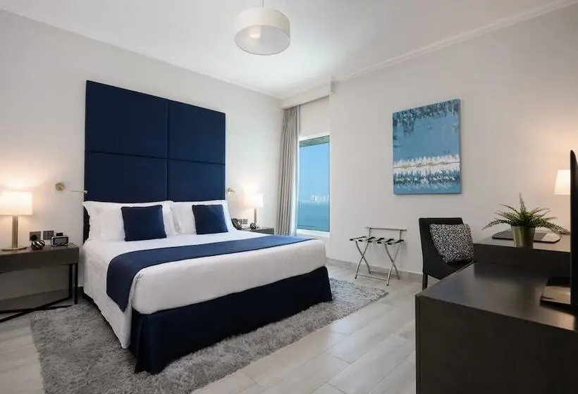 1 Bedroom Apartment Sea View