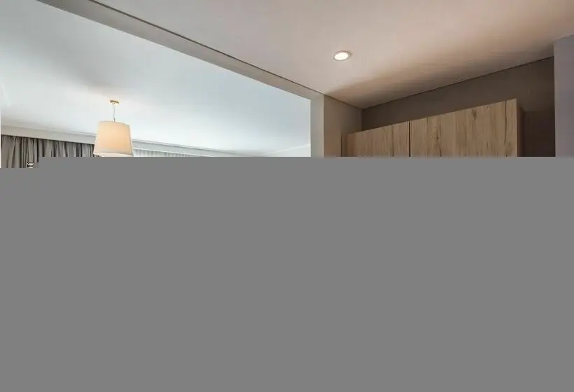 استودیوی لوکس, Centara West Bay Hotel & Residences Doha