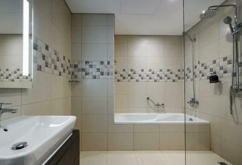 استودیوی لوکس, Centara West Bay Hotel & Residences Doha