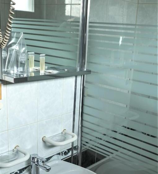 스탠다드 싱글 룸, Consul