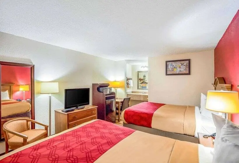 2ダブルベッドのスタンダードルーム, Econo Lodge Huntington Barboursville University Area