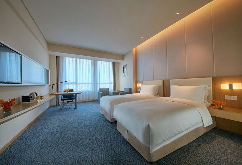 Номер Стандарт, Holiday Inn Express Nantong Textile City, An Ihg