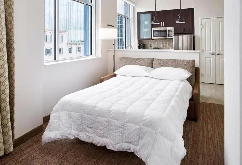 キングサイドベッドのスタンダードワンルーム, Residence Inn By Marriott Wilmington Downtown
