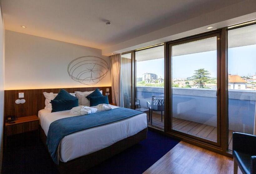 اتاق سوپریور, Sea Porto