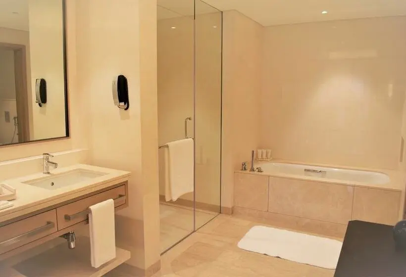 اتاق کلاسیک با چشم‌انداز دریا, Intercontinental Fujairah Resort, An Ihg