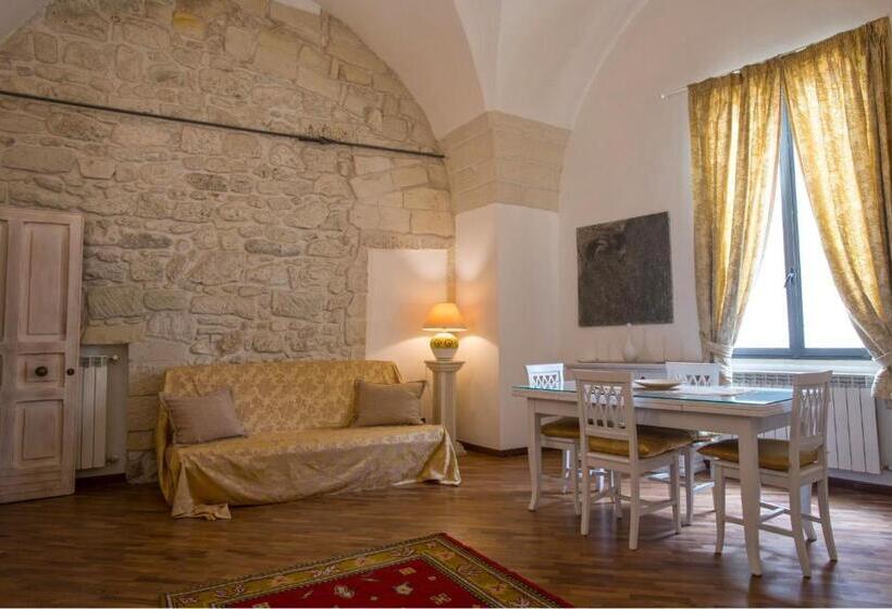 Suite with Terrace, Chiesa Greca Suites   Lecce Selection