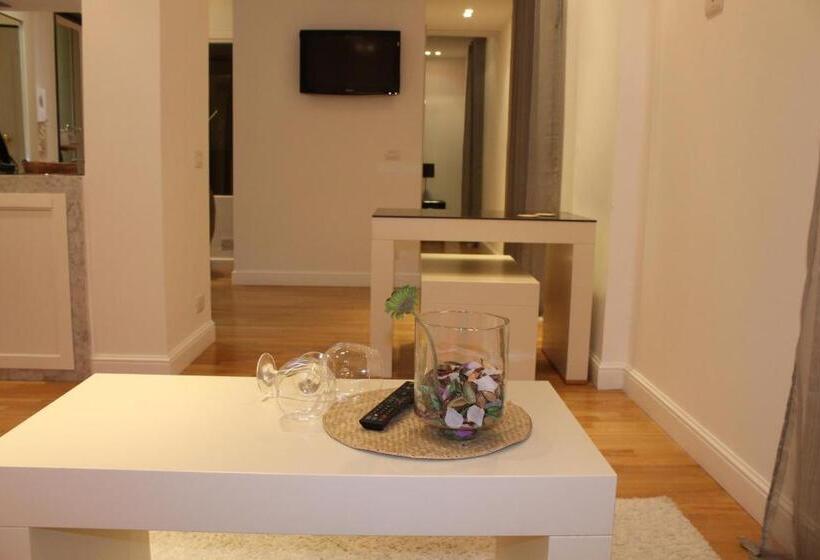 سوییت, Casual Stay Galileo