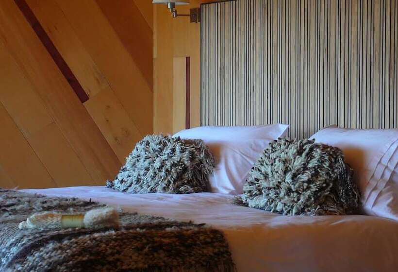 سوییت با چشم‌انداز دریا, Ocio Territorial