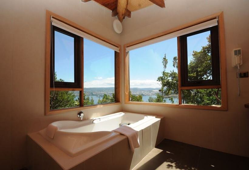 سوییت سوپریور با چشم‌انداز دریا, Ocio Territorial