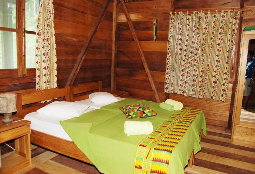 بانگلوی استاندارد, Praia Inhame Ecolodge
