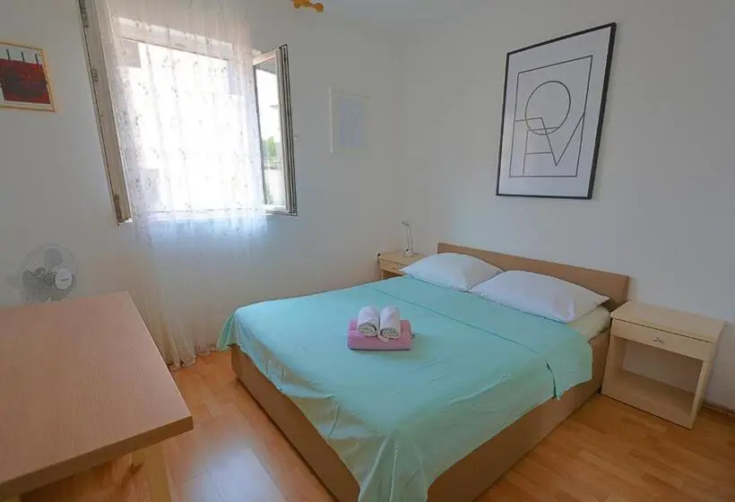バス共有のスタンダードルーム, Guest House Sunce, Traveler S Choice Best Panoramic View, Supetar Island Brac