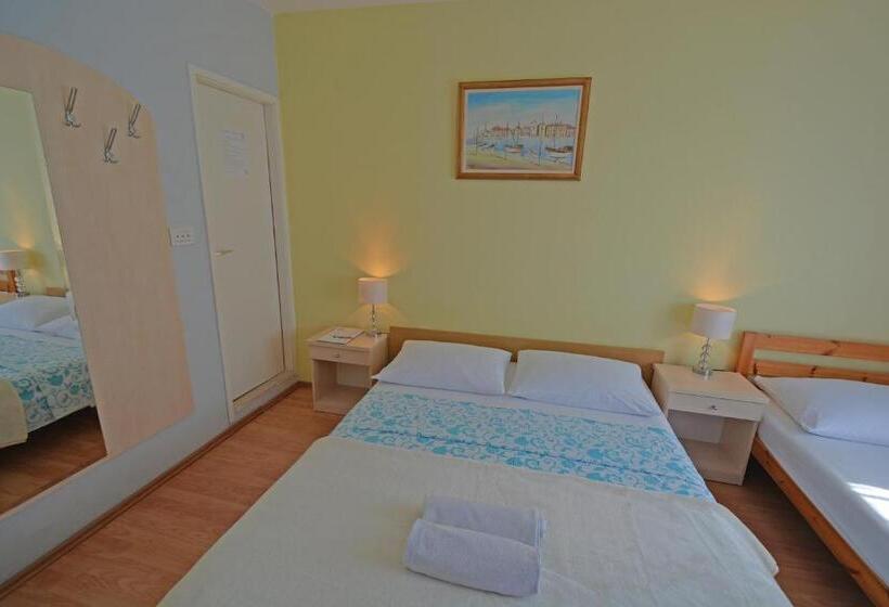 스탠다드 트리플 룸, Guest House Sunce, Traveler S Choice Best Panoramic View, Supetar Island Brac