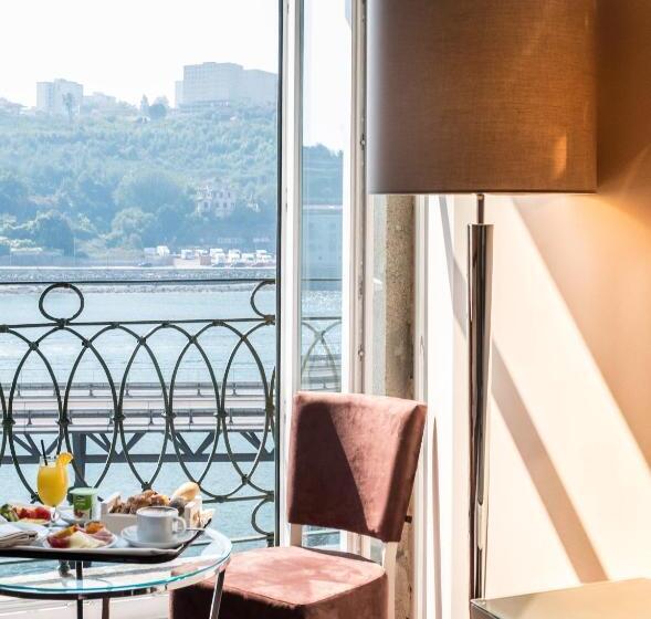 اتاق استاندارد با چشمانداز رودخانه, Vila Gale Porto Ribeira