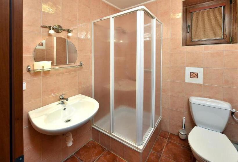 标准间, Vila Martina