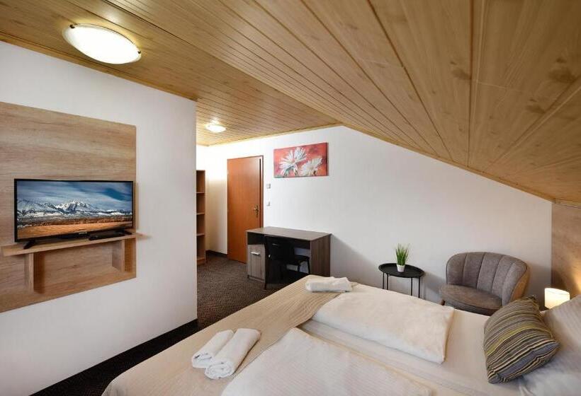 高级大房间, Vila Martina