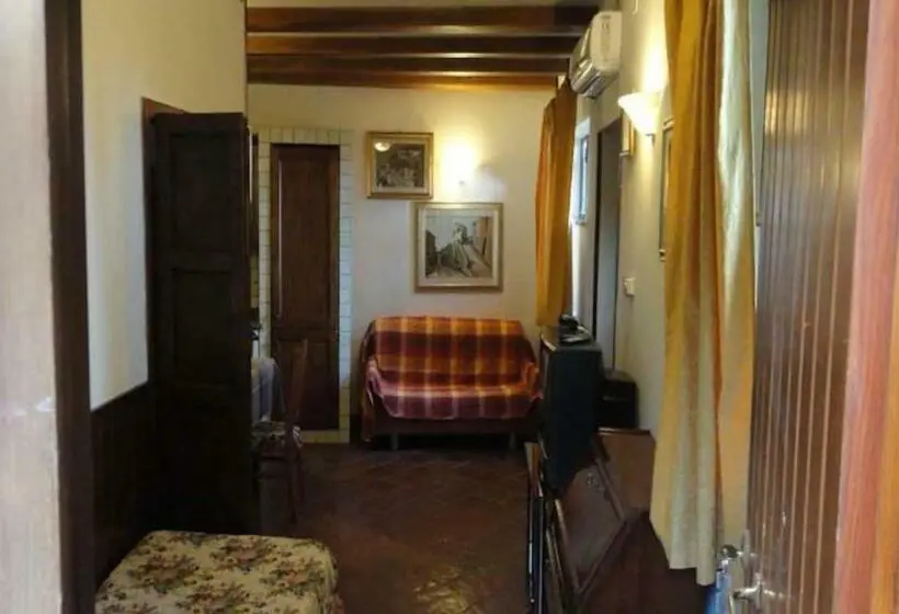 Huoneisto 1 Makuuhuone Terassi, La Terrazza Di Spello