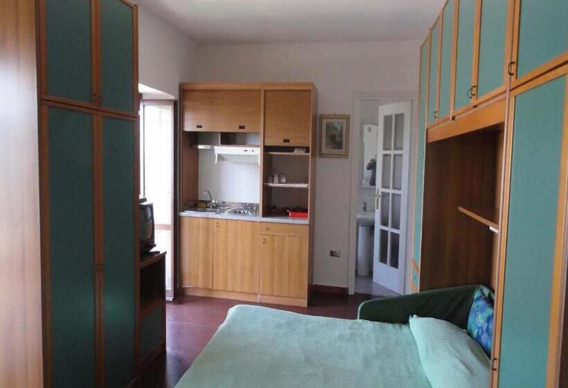 إستوديو قياسى, La Terrazza Di Spello