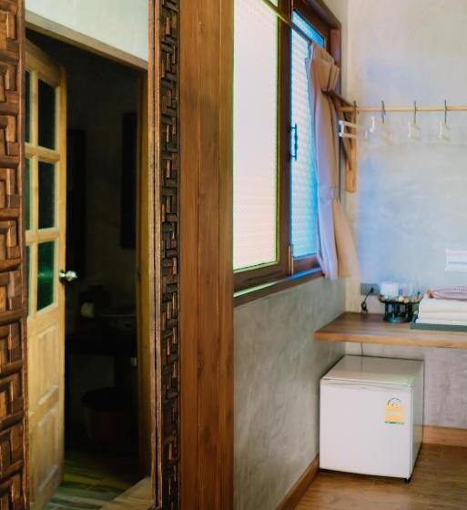 Бунгало с видом на бассейн, Sawasdee Sukhothai Resort