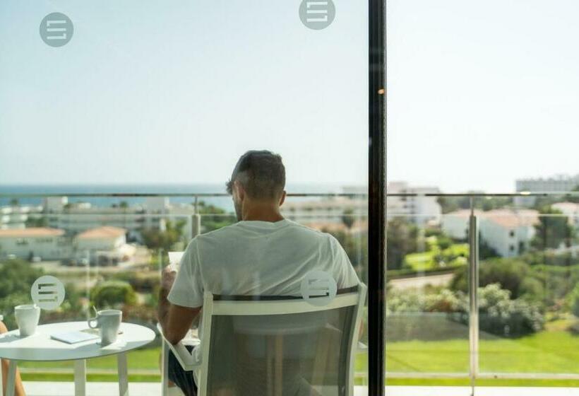 Номер Стандарт Вид на Бассейн, Seth 55 Santo Tomas