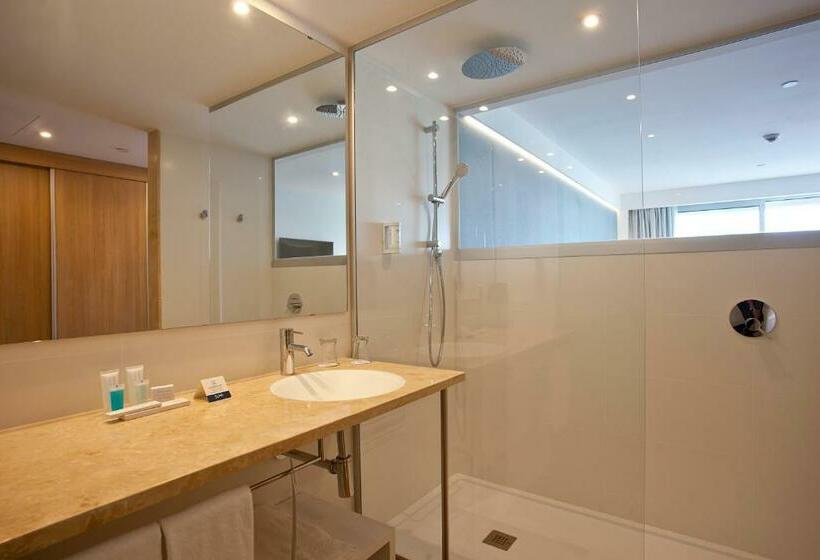 Номер Стандарт Вид на Бассейн, Seth 55 Santo Tomas