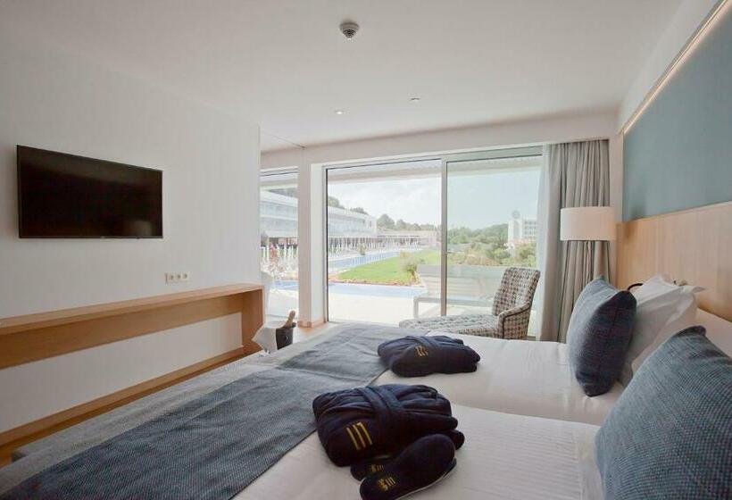 Люкс с Бассейном, Seth 55 Santo Tomas