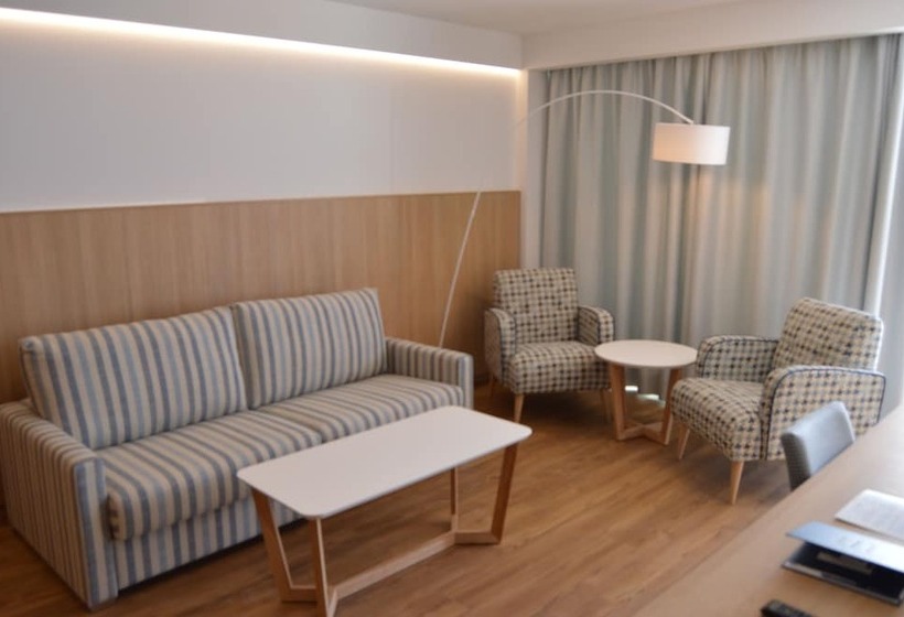 Люкс с Бассейном, Seth 55 Santo Tomas