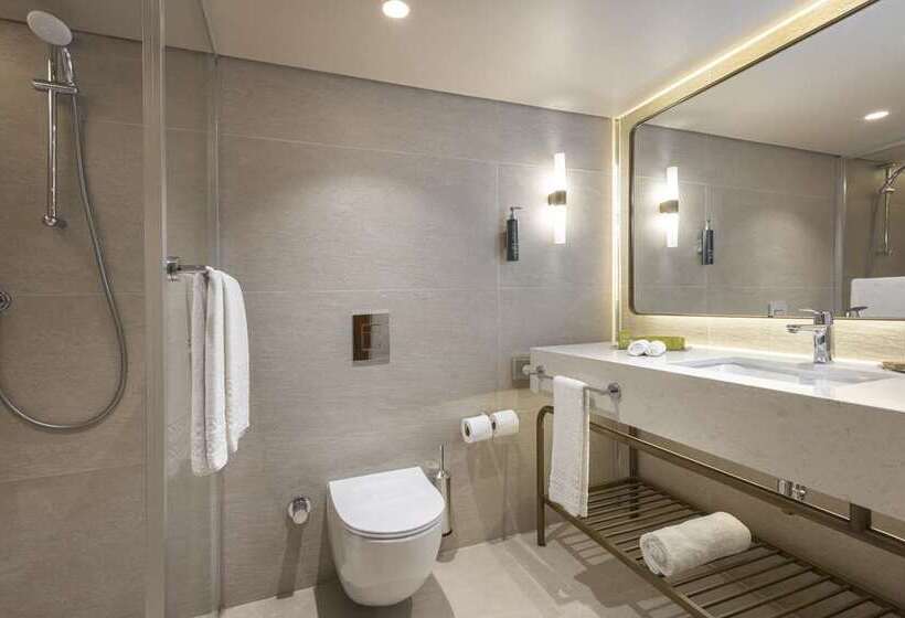 اتاق اجرایی با تخت بزرگ, Hilton Yantai