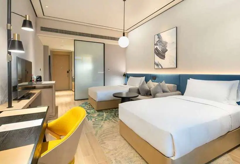 اتاق استاندارد با چشم‌انداز دریا, Hilton Yantai