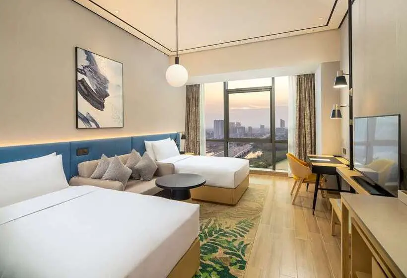اتاق استاندارد با چشم‌انداز دریا, Hilton Yantai