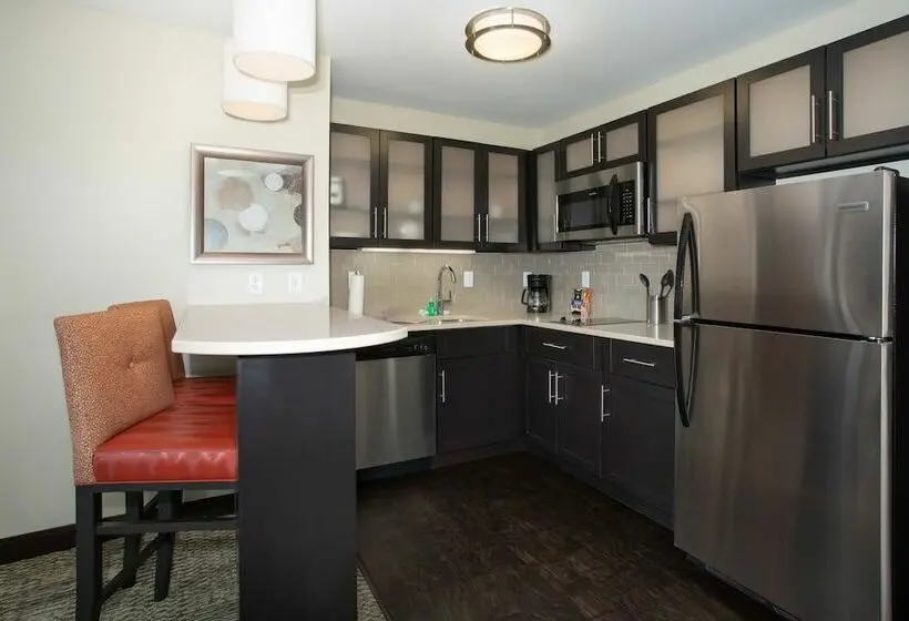 キングサイズベッドのスイートルーム, Staybridge Suites Denver South   Highlands Ranch, An Ihg