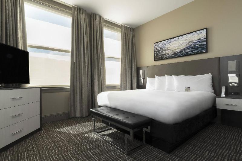 חדר סטנדרט עם מיטת קינג, The Current Iowa, Autograph Collection