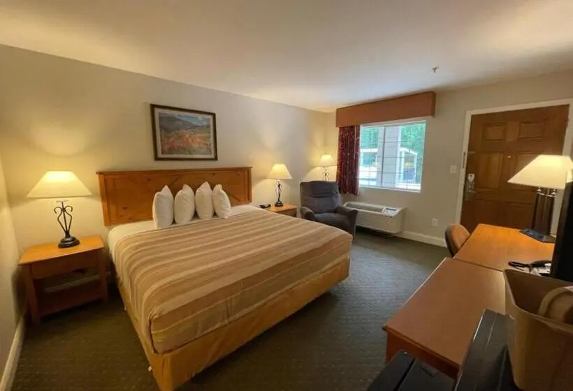 キングサイズベッドのスタンダードルーム, Stagecoach Inn Woodville