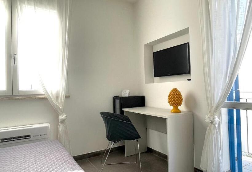 Номер Стандарт с Балконом, Cala Azzurra Macari Bed And Breakfast And Holidays House