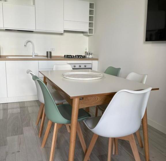 Дом 2 Спальни, Cala Azzurra Macari Bed And Breakfast And Holidays House