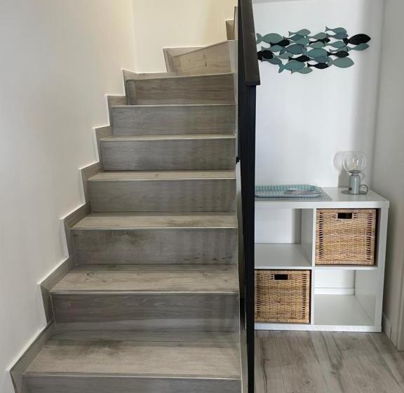 Дом 2 Спальни, Cala Azzurra Macari Bed And Breakfast And Holidays House