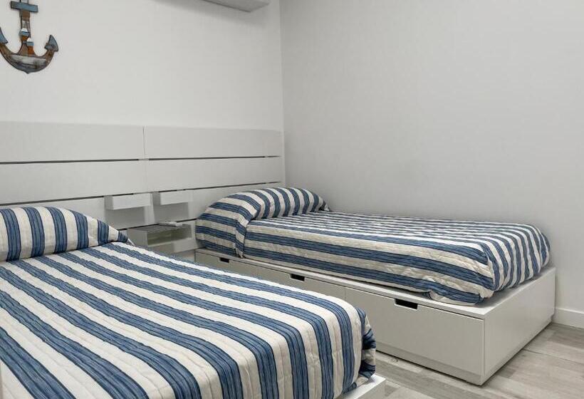 Дом 2 Спальни, Cala Azzurra Macari Bed And Breakfast And Holidays House