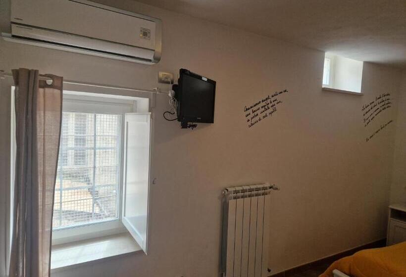 اتاق استاندارد, B&b Sangiovanni