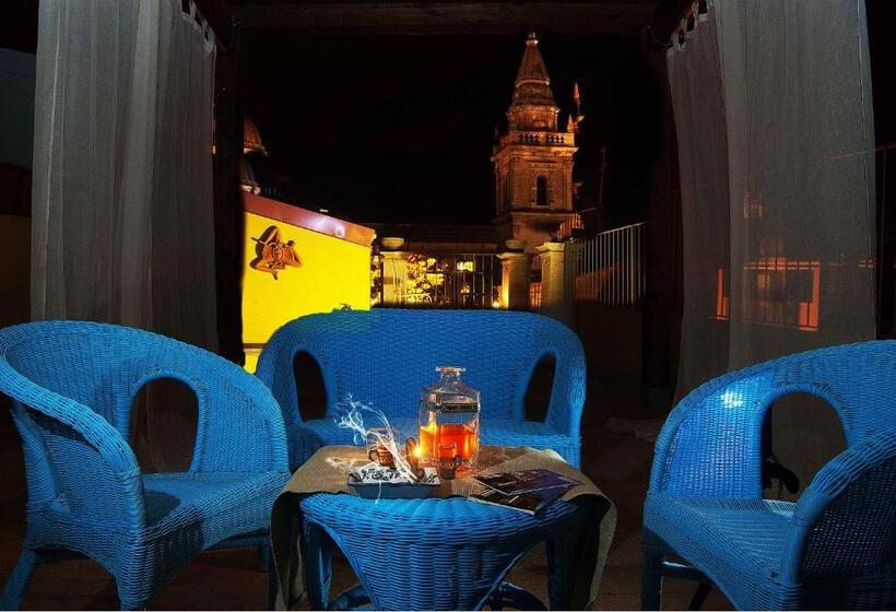 اتاق استاندارد سه تخته با بالکن, B&b Sangiovanni