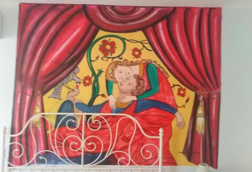 اتاق استاندارد سه تخته با بالکن, B&b Sangiovanni