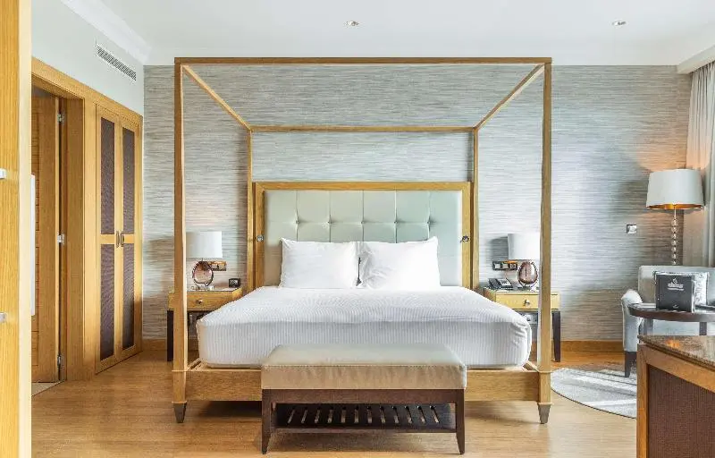سوئیت با تخت بزرگ, Hilton Cabo Verde Sal Resort