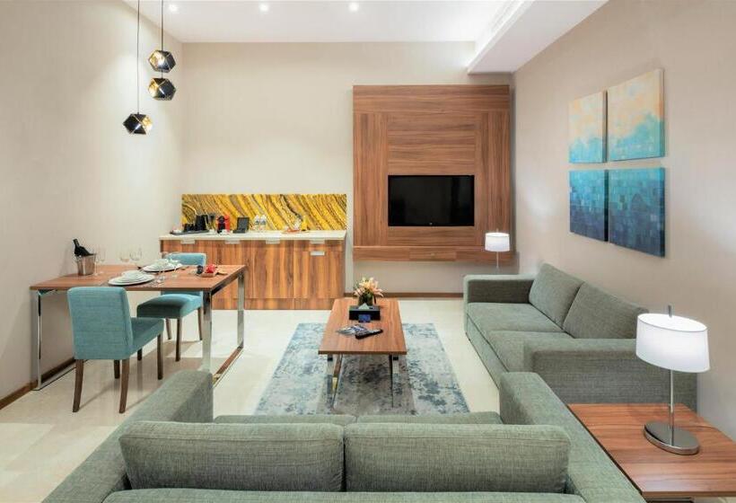 Люкс, Radisson Blu Hotel, Jeddah Al Salam