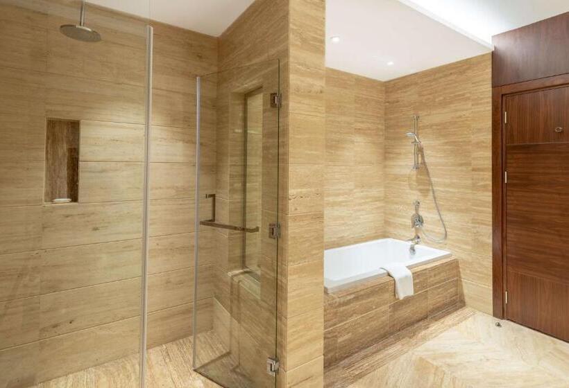 Люкс, Radisson Blu Hotel, Jeddah Al Salam