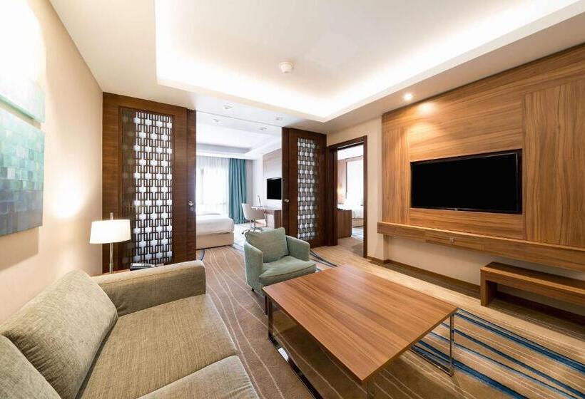 Люкс 2 Спальни, Radisson Blu Hotel, Jeddah Al Salam