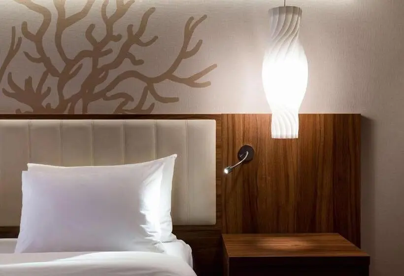 エクゼクティブルーム, Radisson Blu Hotel, Jeddah Al Salam