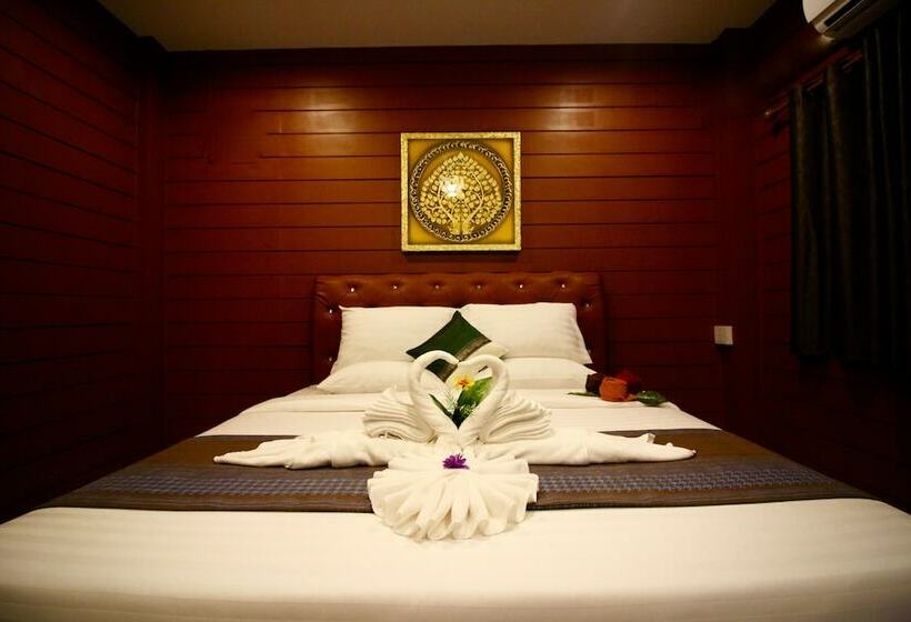 디럭스 룸, Srisiam Resort