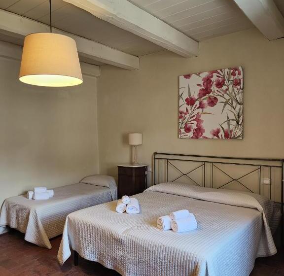 غرفة سوبيريور ثلاثية, Tenuta La Fratta