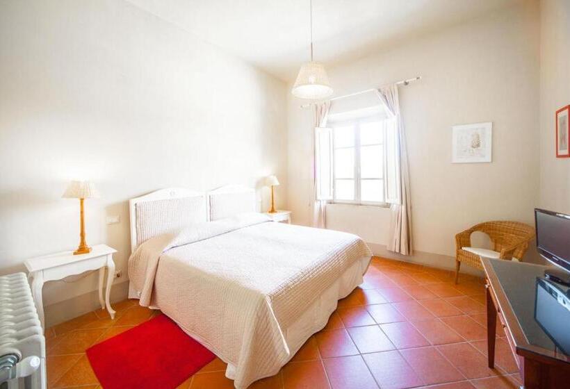 غرفة ديلوكس ثلاثية, Tenuta La Fratta