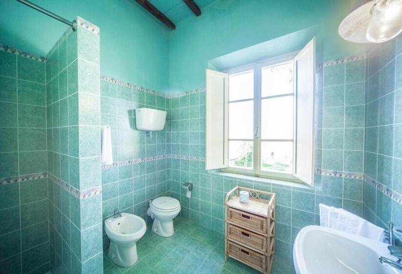 غرفة ديلوكس ثلاثية, Tenuta La Fratta